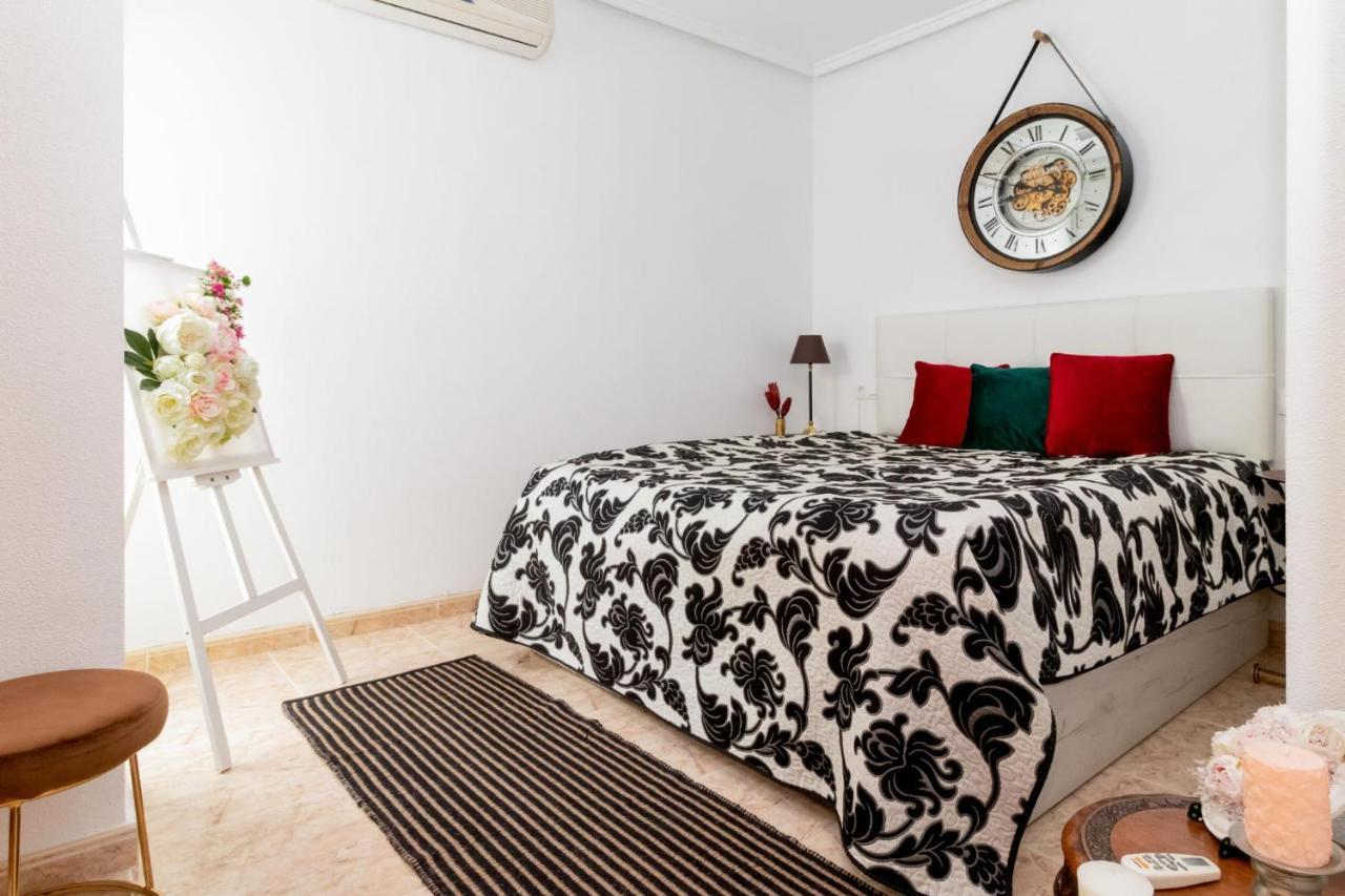 Apartament Residenz Habaneras Torrevieja Zewnętrze zdjęcie